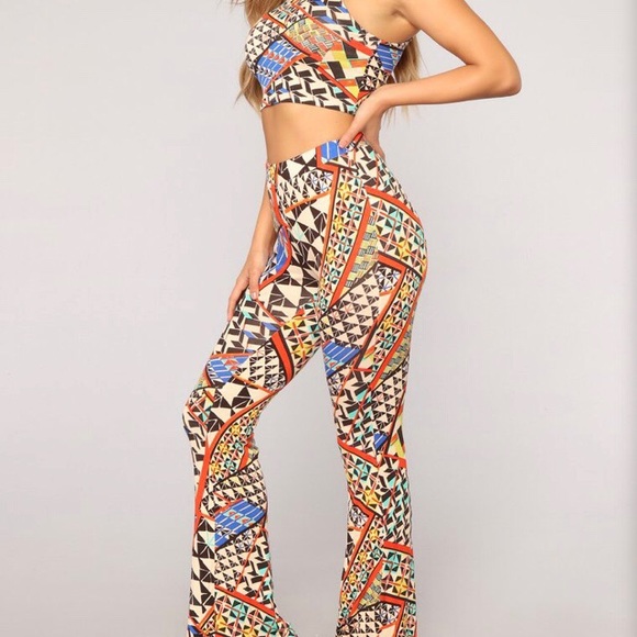 🚫SOLD🚫 Two Piece Set - Picture 3 of 3